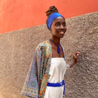 ✨ Élégance tressée & charme naturel – by K&B By Dione ✨
Chez K&B By Dione,🔥 chaque détail compte. Ce collier noué à la main et cette ceinture tressée bleu profond ajoutent caractère et finesse à vos tenues d'été.❤️
Un look vibrant, un style affirmé. 💙
🔹 Pièces disponibles en édition limitée
🔹 Commandez en DM ou rendez-vous en boutique !
#K&BBydione #Marrakech #AccessoiresChic #StyleEthnique #CeintureTressée #CollierArtisanal #LookDuJour #FaitMainAvecAmour #BohoChic #ModeÉthique #TendanceÉté2025 #BlueVibes